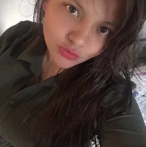 Meet your Posher, Ana geraldin